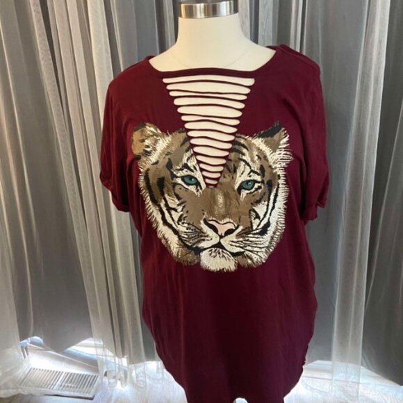 Torrid size 4 Torrid Slashed Cotton Tiger Graphic Tee Tshirt - Picture 4 of 7